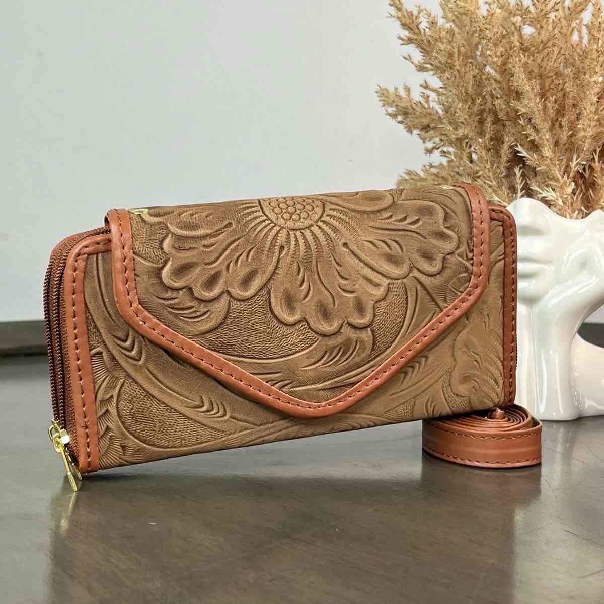 CARTERA PIEL TAPA SERATOGA