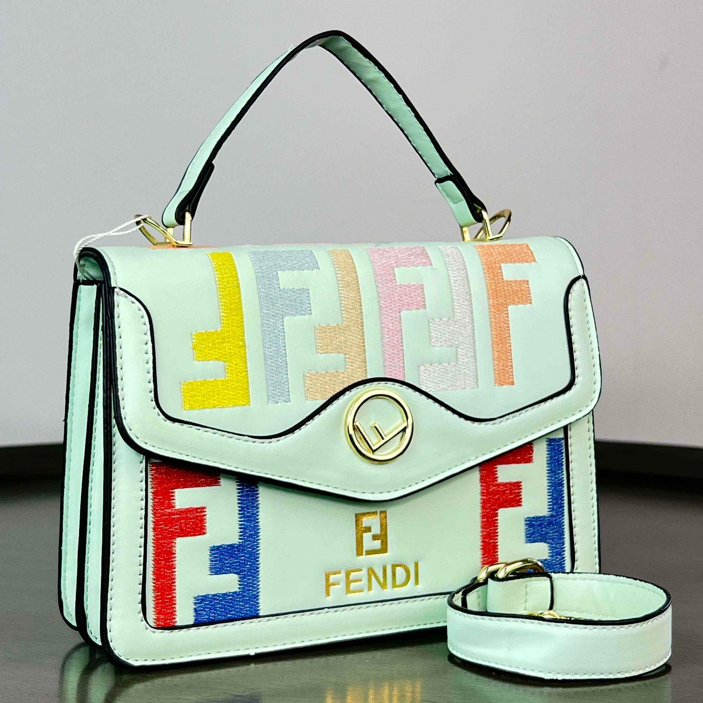 FENDI 001 MENTA