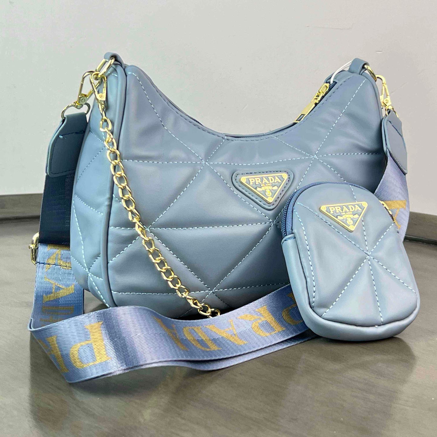 PRADA 001 AZUL MEZCLILLA